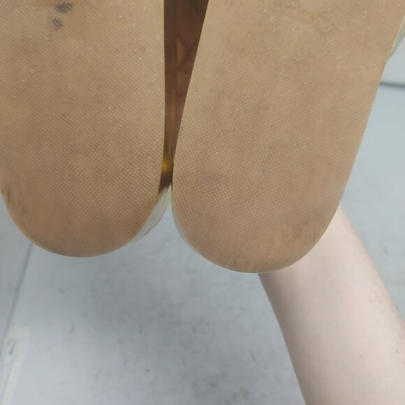 LOUIS VUITTON Gold Leather LV Monogram Flatform Sandal - Picture 11 of 13